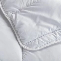 PAOLINA - Couette Chaude En Fibres Recyclées - 260x240cm -chambre à coucher Soldes COUETTE PAOLINA 27309278 Z 1