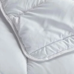 PAOLINA - Couette Tempérée Fibres Recyclées - 140x200cm -chambre à coucher Soldes COUETTE PAOLINA 27309292 Z 1