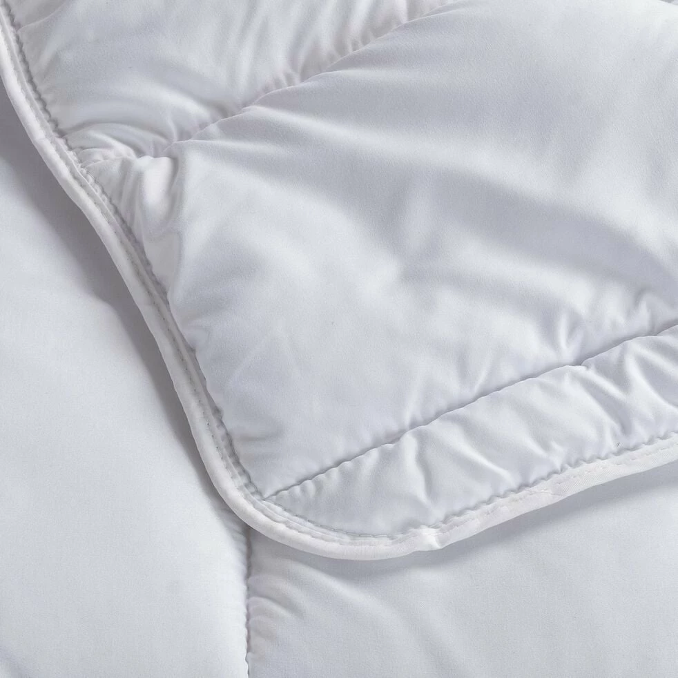 PAOLINA - Couette Légère Fibres Recyclées - 200x200cm 4 PAOLINA - Couette Légère Fibres Recyclées - 200x200cm – Image 2