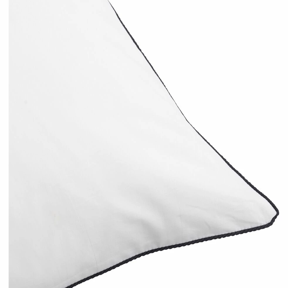 EZIO - Lot De 2 Taies D'oreiller En Percale De Coton Liseré Tressé Gris Calabrun - Blanc 50x70cm 7 EZIO - Lot De 2 Taies D'oreiller En Percale De Coton Liseré Tressé Gris Calabrun - Blanc 50x70cm – Image 5