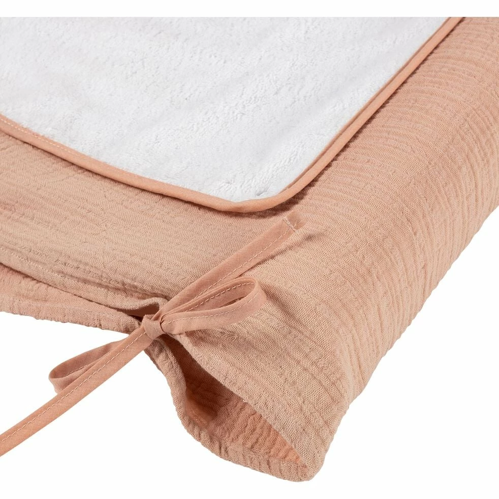 NUAGE - Matelas à Langer En Gaze De Coton Brodé - Rose Salina 6 NUAGE - Matelas à Langer En Gaze De Coton Brodé - Rose Salina – Image 4